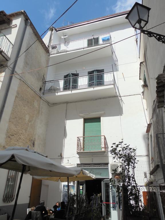 Da Zia Pina Villa Minori Bilik gambar